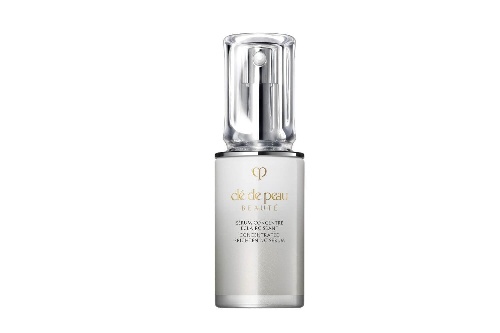 クレドポー ボーテ セラムコンサントレエクレルシサンｎ (医薬部外品)  40mL 17,600円
※価格は編集部調べ。