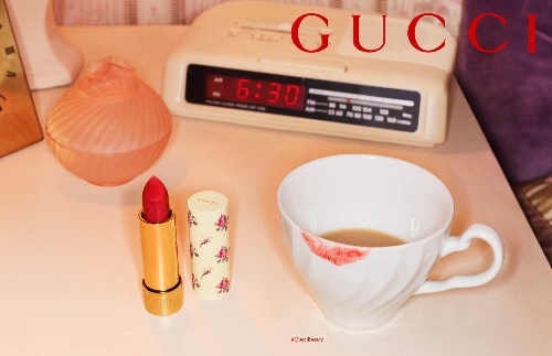 Photographer: Martin Parr
Model: Mae Lapres wearing 25* Goldie Red Rouge à Lèvres Voile
