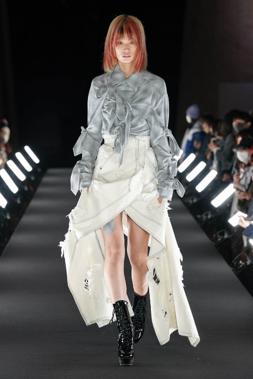 ケイスケヨシダ 2021年春夏コレクション - きみに肉体があるとはふしぎだ！｜写真13