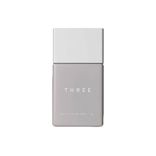 THREE ソーラーティンティドグローフロー 全7色 30mL 各4,800円＋税＜新商品＞
SPF50+／PA++++ 紫外線吸収剤フリー パラベンフリー