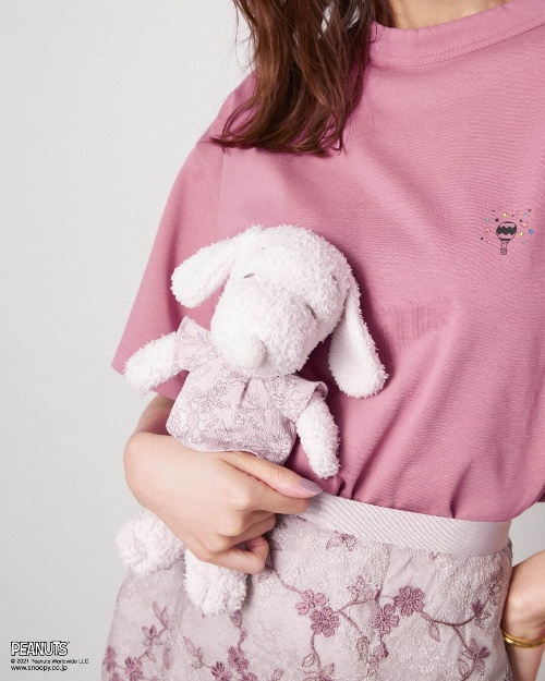mocomoco SNOOPY ぬいぐるみ 3,960円