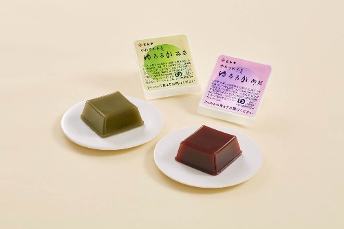 羊羹「ゆるるか」(御膳抹茶)
各1個 378円、6個入 2,484円、9個入 3,726円
