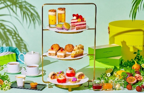 ピエールエルメパリ“夏のフルーツ”アフタヌーンティー、ホテル インターコンチネンタル 東京ベイで｜写真1