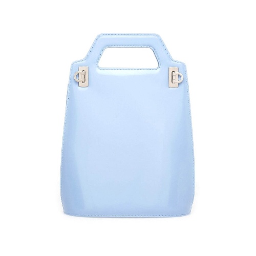 「ワンダ」バッグ 330,000円(H34×W22×D9cm)
※三越伊勢丹グループ 限定カラー
