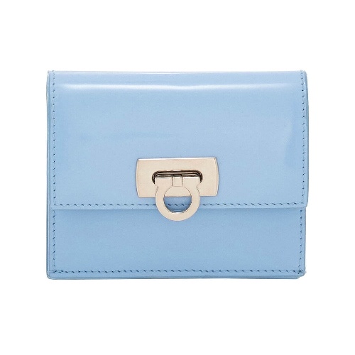コンパクトウォレット 95,700円(H9×W10×D2cm)
※三越伊勢丹グループ 限定カラー