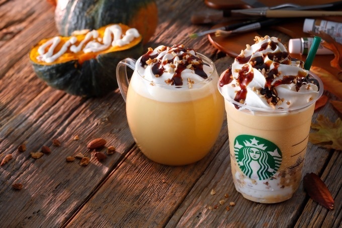 スターバックス(Starbucks) クリーミー パンプキン フラペチーノ / ミルク｜写真1