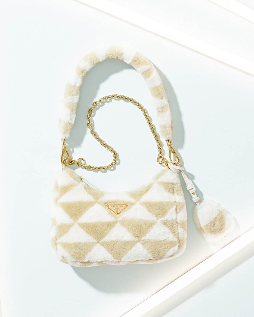 バッグ(H18×W22×D6cm) 484,000円
※予定価格