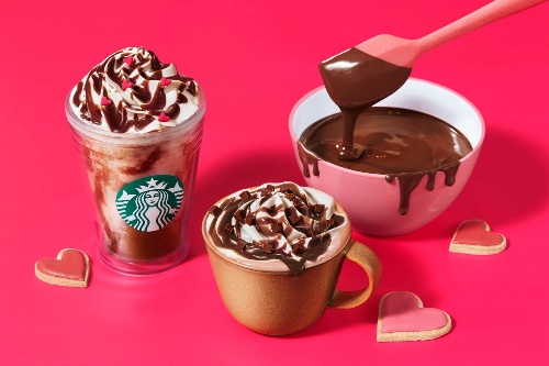 スターバックス(Starbucks) メルティ 生チョコレート フラペチーノ／モカ｜写真1