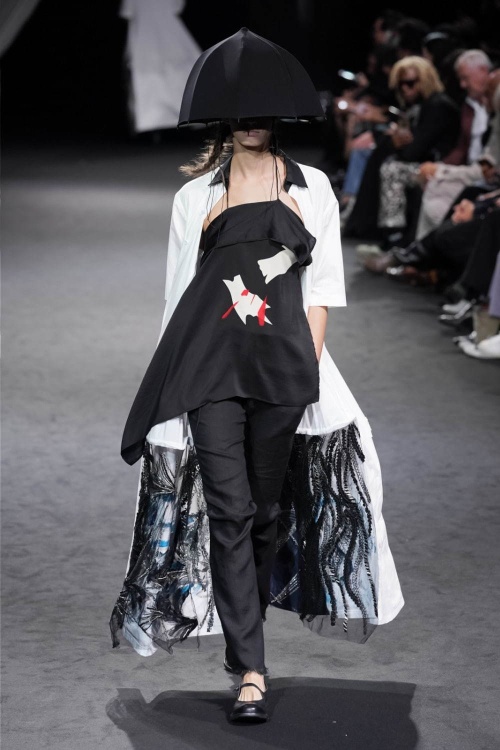 ヨウジヤマモト 2020年春夏ウィメンズコレクション - 漆黒の世界にエネルギッシュな色彩を投じて｜写真78
