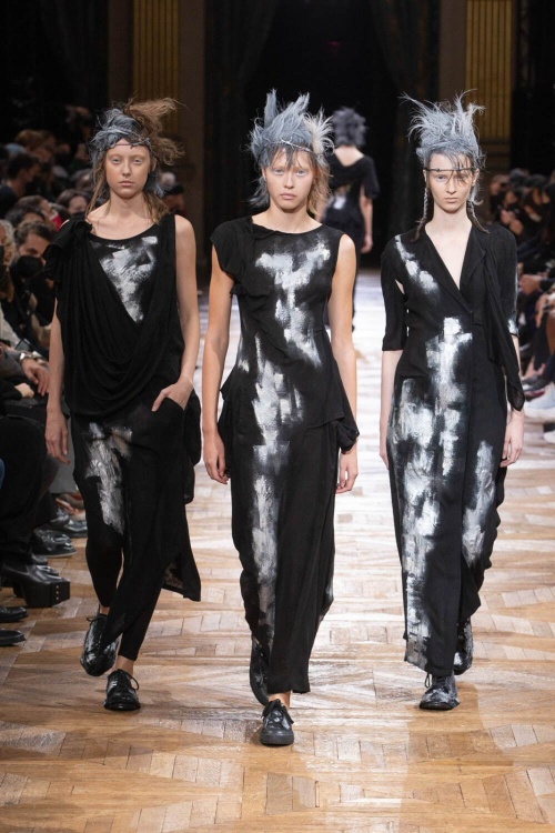 ヨウジヤマモト(Yohji Yamamoto) 黒｜写真39
