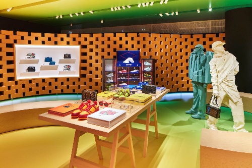 ルイヴィトン(LOUIS VUITTON) LV トレイナーライン スニーカー｜写真11