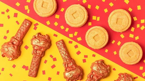 ラッシュ新年を祝すラッキーモチーフバスグッズ、“ドラゴン”バブルバー＆“金貨”シャンプー｜写真1
