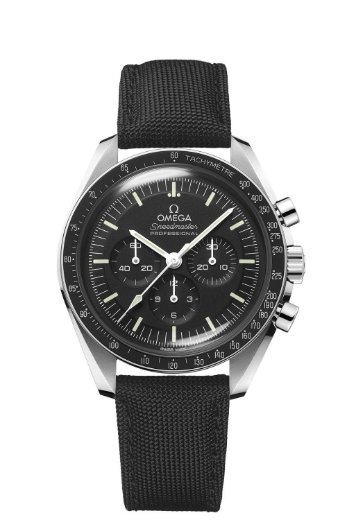 ステンレススティール製ヘサライトガラスモデル
ナイロンファブリックストラップ 704,000円(税込)／ブレスレット 737,000円(税込)